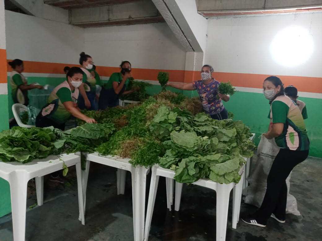 Camacã: Secretaria de Assistência Social continua beneficiando o Abrigo dos Idosos
